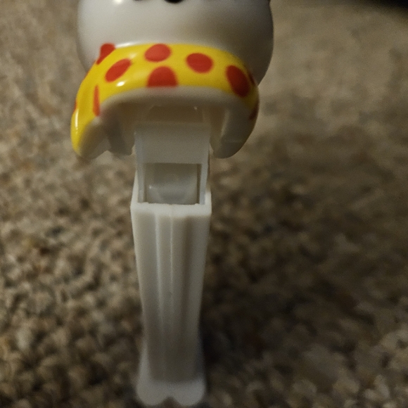 PEZ Christmas Snowman - Picture 5 of 7